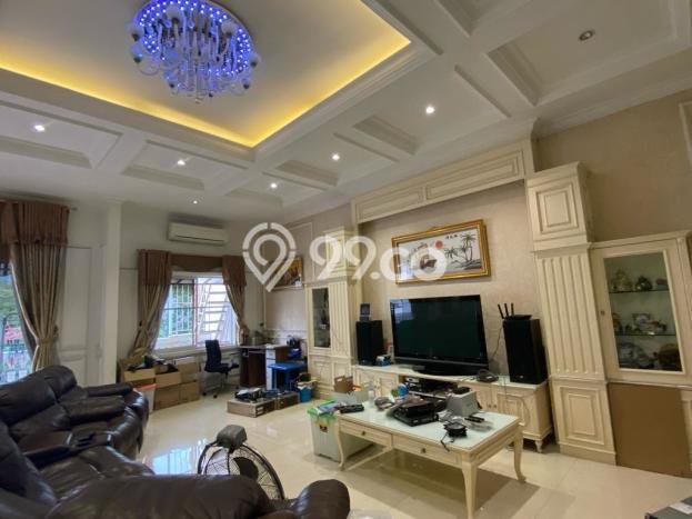 Rumah Elit Modern Tanpa Renovasi di Pantai Indah Kapuk Jakarta Utara Rumah Elit Modern Tanpa Renovasi di Pantai Indah Kapuk Jakarta Utara