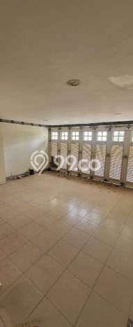 Disewakan! Rumah 4 Kamar Tidur &
3 Kamar Mandi di Pantai Indah Kapuk, Jakarta Utara Disewakan! Rumah 4 Kamar Tidur &
3 Kamar Mandi di Pantai Indah Kapuk, Jakarta Utara