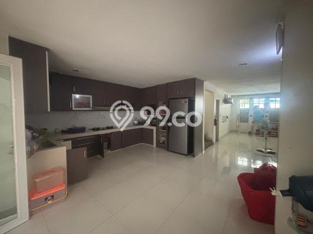 Rumah Mewah LB 160m2 Siap Huni Desain Elegan di Pantai Indah Kapuk, Jakarta Utara Rumah Mewah LB 160m2 Siap Huni Desain Elegan di Pantai Indah Kapuk, Jakarta Utara