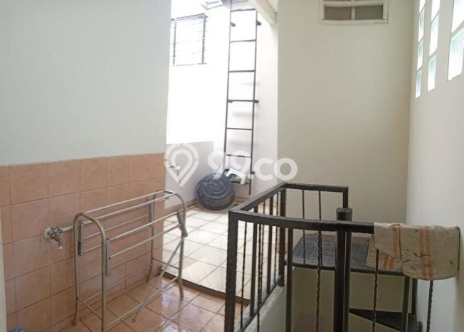 Dijual Hunian Rumah Terawat 4 Kamar di Kota Wisata, Jakarta Timur Dijual Hunian Rumah Terawat 4 Kamar di Kota Wisata, Jakarta Timur