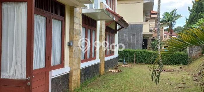 For Sale! Premium House LT 370m2 Desain Elegan di Rancamaya For Sale! Premium House LT 370m2 Desain Elegan di Rancamaya