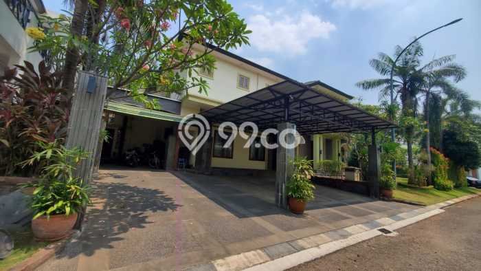Rumah Elit Modern Tanpa Renovasi di Kota Wisata Jakarta Timur Rumah Elit Modern Tanpa Renovasi di Kota Wisata Jakarta Timur