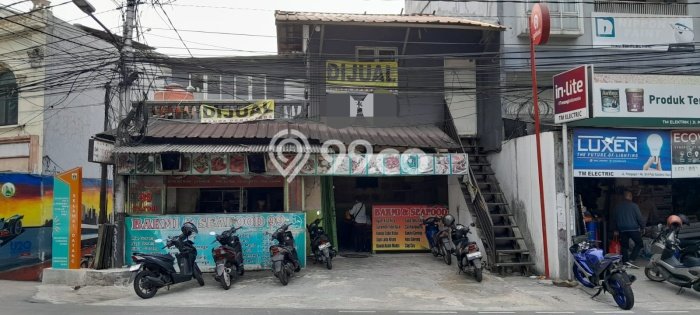 Hunian Mewah Dijual LT 115m2 di Kebayoran Baru, Jakarta Selatan Hunian Mewah Dijual LT 115m2 di Kebayoran Baru, Jakarta Selatan
