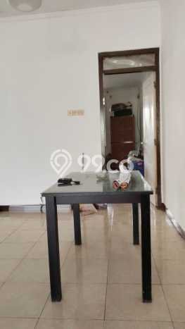 Rumah Strategis Minimalis Lb 90m2 di Ciracas, Jakarta Timur Rumah Strategis Minimalis Lb 90m2 di Ciracas, Jakarta Timur