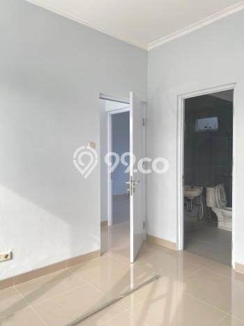 Rumah Modern 3 KT LT 144m2 di Kota Wisata Rumah Modern 3 KT LT 144m2 di Kota Wisata