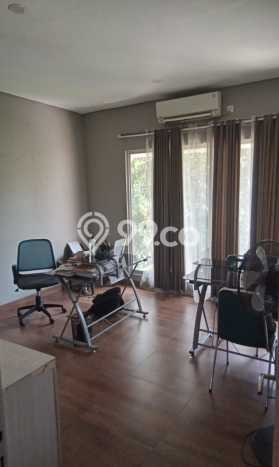 Jual Rumah Mewah Elegan Dengan View Eksklusif di Raffles Hills, Jakarta Timur Jual Rumah Mewah Elegan Dengan View Eksklusif di Raffles Hills, Jakarta Timur