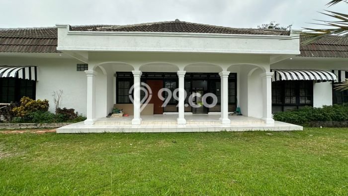 Siap Huni Hunian Elit 7 Kamar di Cimanggis Dekat ke Mana Pun Siap Huni Hunian Elit 7 Kamar di Cimanggis Dekat ke Mana Pun