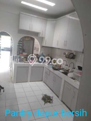 Rumah Elit Modern Tanpa Renovasi di Bangka Jakarta Selatan Rumah Elit Modern Tanpa Renovasi di Bangka Jakarta Selatan