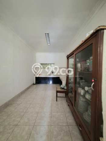 Dijual Rumah Luas Megah Dengan View Cantik di Legenda Wisata, Jakarta Timur Dijual Rumah Luas Megah Dengan View Cantik di Legenda Wisata, Jakarta Timur