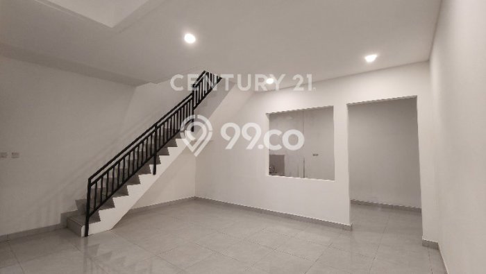 Jual Rumah Favorit Siap Huni LB 260m2 di Jagakarsa, Jakarta Selatan Jual Rumah Favorit Siap Huni LB 260m2 di Jagakarsa, Jakarta Selatan