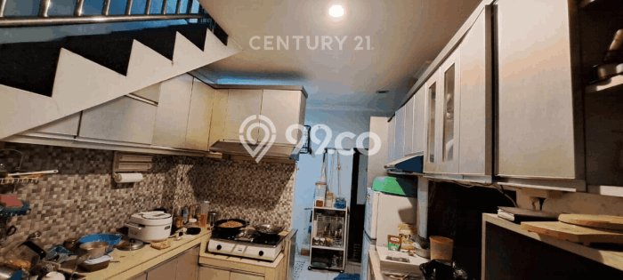 Rumah Modern Cantik 5 Kamar Bisa Langsung Pindah di Jagakarsa Rumah Modern Cantik 5 Kamar Bisa Langsung Pindah di Jagakarsa