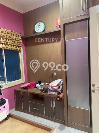 Dijual Rumah Luas Megah Dengan View Cantik di Gading Serpong, Tangerang Dijual Rumah Luas Megah Dengan View Cantik di Gading Serpong, Tangerang
