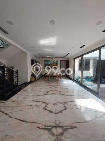 Rumah Elit LB 750m2 Siap Huni Desain Elegan di Alam Sutera, Tangerang Rumah Elit LB 750m2 Siap Huni Desain Elegan di Alam Sutera, Tangerang