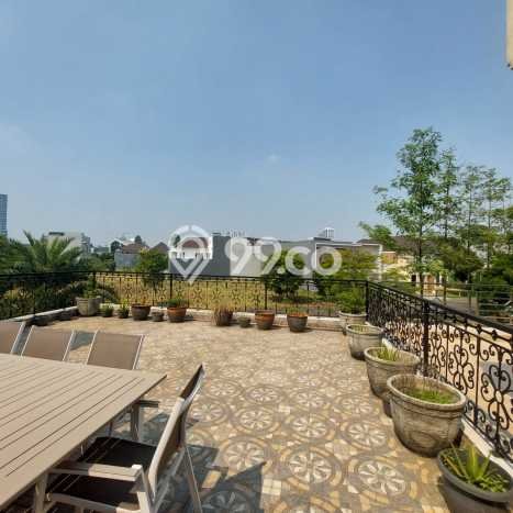 Rumah Elit LB 750m2 Siap Huni Desain Elegan di Alam Sutera, Tangerang Rumah Elit LB 750m2 Siap Huni Desain Elegan di Alam Sutera, Tangerang