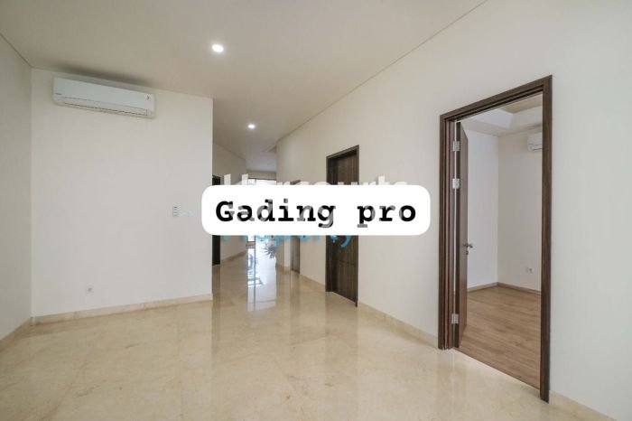 Rumah Mewah LB 450m2 Siap Pakai Desain Elegan di Pondok Indah, Jakarta Selatan Rumah Mewah LB 450m2 Siap Pakai Desain Elegan di Pondok Indah, Jakarta Selatan