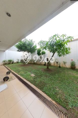 Ready to Use! Luxury House LT 408m2 Desain Elegan di Pondok Indah Ready to Use! Luxury House LT 408m2 Desain Elegan di Pondok Indah
