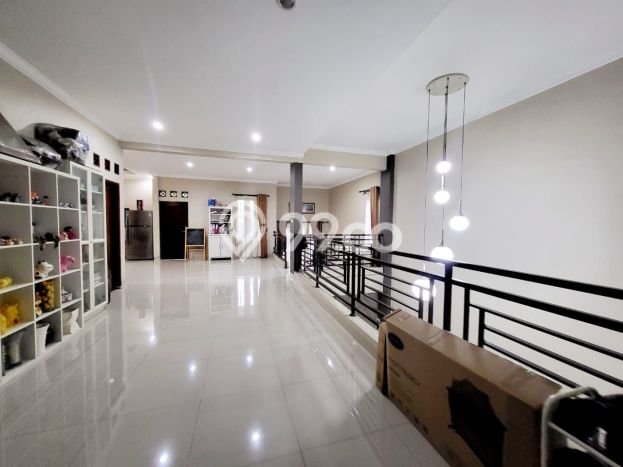 For Sale! Luxury House LT 2680m2 Desain Modern di Ciater For Sale! Luxury House LT 2680m2 Desain Modern di Ciater