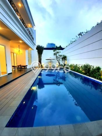 Ready to Use! Luxury House LT 627m2 Desain Elegan di Pondok Indah Ready to Use! Luxury House LT 627m2 Desain Elegan di Pondok Indah