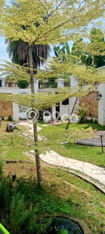 Hunian Elit LB 411m2 Siap Pakai Desain Elegan di BSD, Tangerang Hunian Elit LB 411m2 Siap Pakai Desain Elegan di BSD, Tangerang
