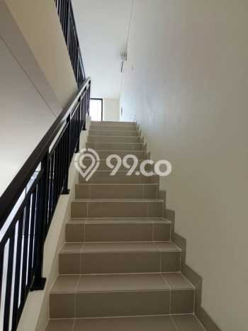 Ruko Dijual di Tangerang LT 67m2 & LB 163m2 Lokasi Terbaik! Ruko Dijual di Tangerang LT 67m2 & LB 163m2 Lokasi Terbaik!