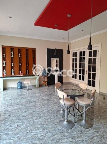 Disewakan! Rumah 3 Kamar Tidur &
4 Kamar Mandi di BSD Taman Giri Loka, Tangerang Disewakan! Rumah 3 Kamar Tidur &
4 Kamar Mandi di BSD Taman Giri Loka, Tangerang