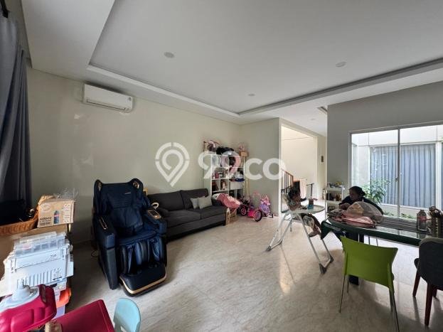 Rumah Luxury Modern Tanpa Renovasi di Gading Serpong Tangerang Rumah Luxury Modern Tanpa Renovasi di Gading Serpong Tangerang