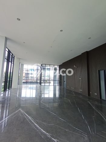 Untuk Dijual! Kantor di TB Simatupang Jakarta Selatan LT 300m2 / LB 1465m2 Kawasan Strategis Untuk Dijual! Kantor di TB Simatupang Jakarta Selatan LT 300m2 / LB 1465m2 Kawasan Strategis