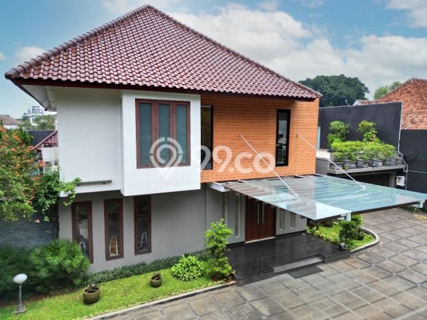 Disewakan Cepat Rumah Kondisi Baik di Kawasan Menteng, Jakarta Pusat Disewakan Cepat Rumah Kondisi Baik di Kawasan Menteng, Jakarta Pusat