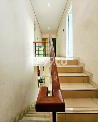 Siap Huni Hunian Elit 4 Kamar di BSD Dekat ke Mana Pun Siap Huni Hunian Elit 4 Kamar di BSD Dekat ke Mana Pun