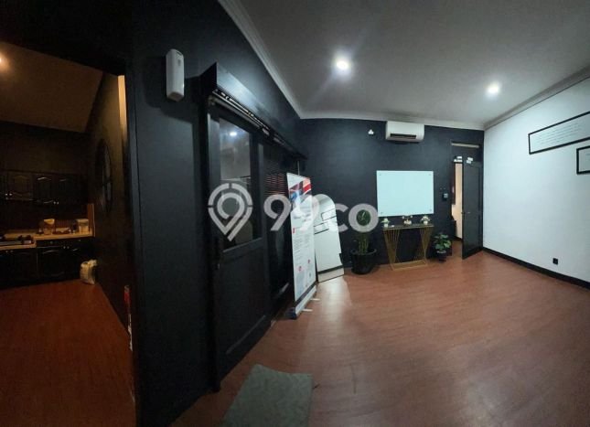 Ready to Use! Luxury House LT 199m2 Desain Elegan di Riau Ready to Use! Luxury House LT 199m2 Desain Elegan di Riau
