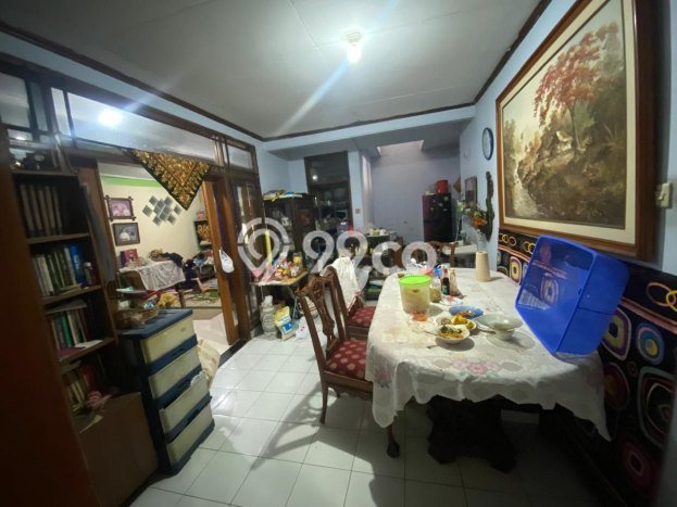 Jual Rumah Favorit Siap Huni LB 190m2 di Arcamanik, Bandung Jual Rumah Favorit Siap Huni LB 190m2 di Arcamanik, Bandung