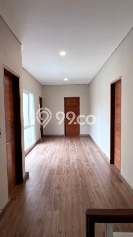 Hunian Mewah LB 235m2 Siap Pakai Desain Elegan di Cigadung, Bandung Hunian Mewah LB 235m2 Siap Pakai Desain Elegan di Cigadung, Bandung