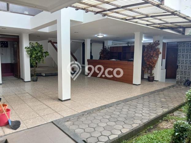 For Sale! Luxury House LT 440m2 Desain Modern di Bandung Kota For Sale! Luxury House LT 440m2 Desain Modern di Bandung Kota