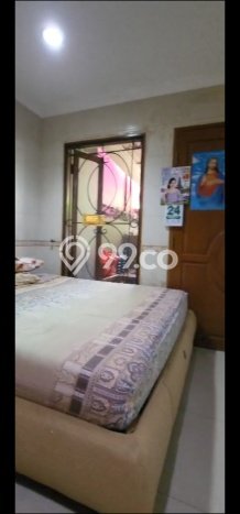 Rumah Luas Asri 4 KT Siap Pakai di Ring Road Jakarta Barat Rumah Luas Asri 4 KT Siap Pakai di Ring Road Jakarta Barat