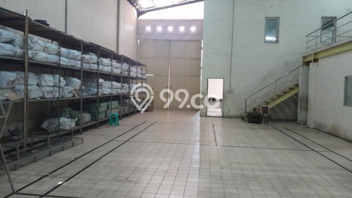 Gudang paling strategis disewakan di Benda Tangerang Gudang paling strategis disewakan di Benda Tangerang