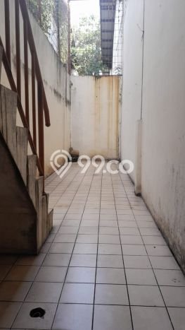 Gudang paling strategis disewakan di Benda Tangerang Gudang paling strategis disewakan di Benda Tangerang