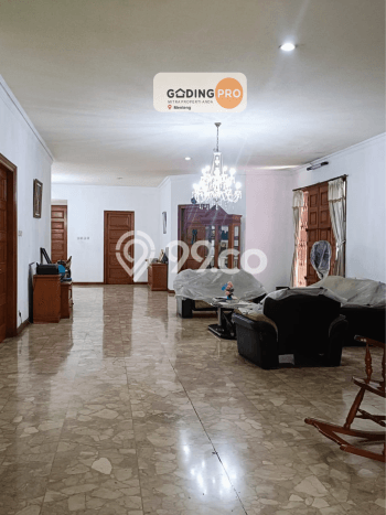 Siap Huni Hunian Elit 5 Kamar di Menteng Dekat ke Mana Saja Siap Huni Hunian Elit 5 Kamar di Menteng Dekat ke Mana Saja