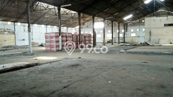 Gudang Dijual di Prime Area Surabaya Luas 4009m2 Gudang Dijual di Prime Area Surabaya Luas 4009m2