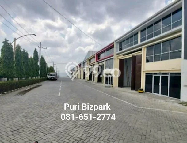 Gudang Usaha Dijual di Puri Mojokerto LT 288m2 & LB 288m2 Gudang Usaha Dijual di Puri Mojokerto LT 288m2 & LB 288m2
