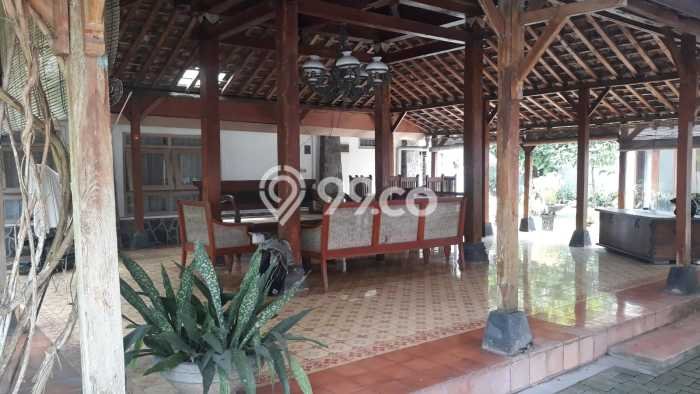 Rumah Mewah Dijual LT 899m2 di Tegalrejo, Yogyakarta Rumah Mewah Dijual LT 899m2 di Tegalrejo, Yogyakarta