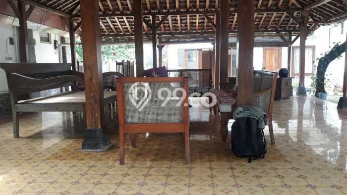 Rumah Mewah Dijual LT 899m2 di Tegalrejo, Yogyakarta Rumah Mewah Dijual LT 899m2 di Tegalrejo, Yogyakarta