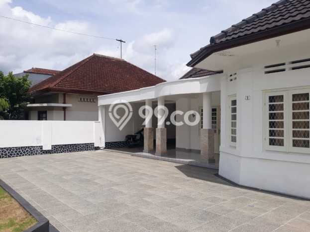 Hunian Mewah Dijual LT 600m2 di Gondokusuman, Yogyakarta Hunian Mewah Dijual LT 600m2 di Gondokusuman, Yogyakarta