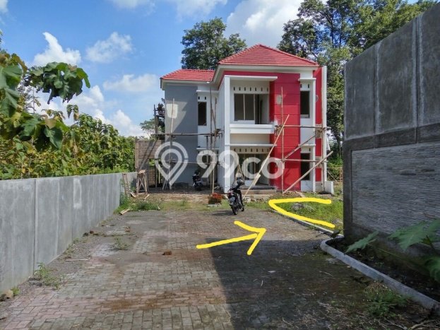 Tanah Kosong Dijual di Sleman dengan Area 128m2 Tanah Kosong Dijual di Sleman dengan Area 128m2