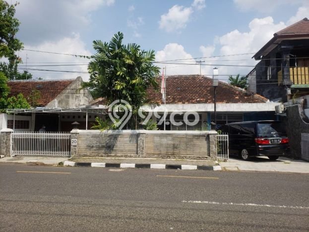 Siap Huni Hunian Elit 8 Kamar di Gondokusuman Dekat ke Mana Saja Siap Huni Hunian Elit 8 Kamar di Gondokusuman Dekat ke Mana Saja