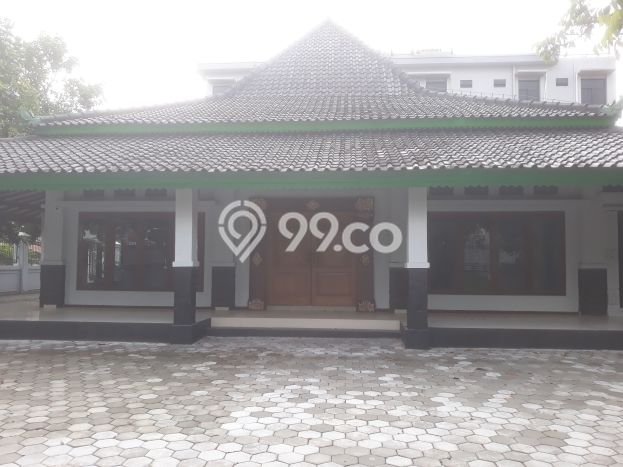 AREA BERKEMBANG! Komersial For Rent Kawasan Banguntapan, Luas 210m2m², Siap Operasional AREA BERKEMBANG! Komersial For Rent Kawasan Banguntapan, Luas 210m2m², Siap Operasional