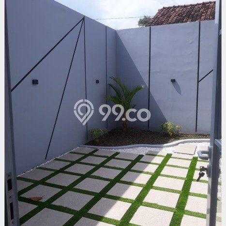 Rumah Strategis Modern Lb 190m2 di Ngaglik, Sleman Rumah Strategis Modern Lb 190m2 di Ngaglik, Sleman