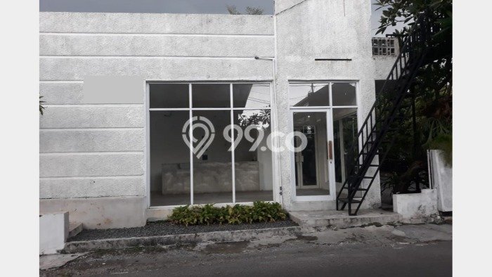 For Rent Komersial Strategis di Depok, Luas 40m², Jalan Utama For Rent Komersial Strategis di Depok, Luas 40m², Jalan Utama