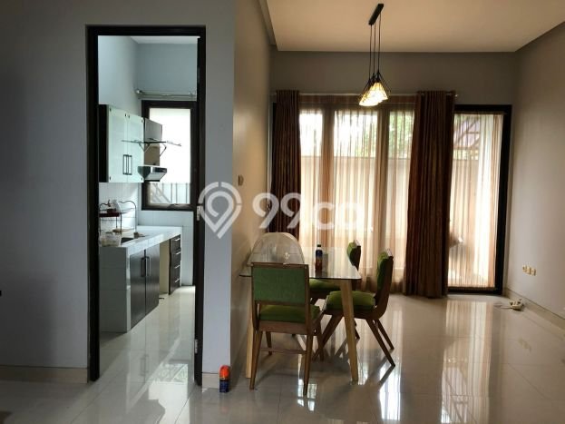 Disewakan! Rumah 4 Kamar Tidur &
3 Kamar Mandi di Bintaro, Tangerang Selatan Disewakan! Rumah 4 Kamar Tidur &
3 Kamar Mandi di Bintaro, Tangerang Selatan