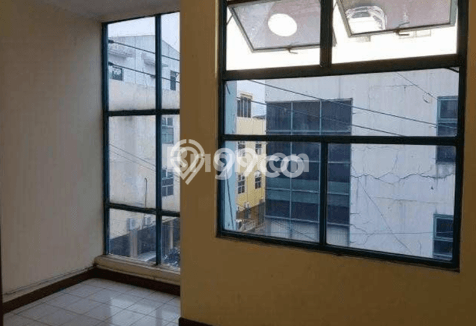 FOR SALE! Ruko di Mampang Prapatan Jakarta Selatan, LT 75m2, LB 262m2 FOR SALE! Ruko di Mampang Prapatan Jakarta Selatan, LT 75m2, LB 262m2