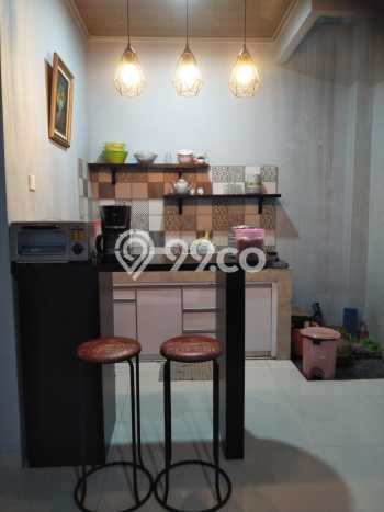 Rumah Strategis Modern Lb 138m2 di Pamulang, Tangerang Selatan Rumah Strategis Modern Lb 138m2 di Pamulang, Tangerang Selatan